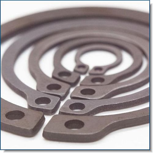 Seeger rings, clamps, washers, set-boxes